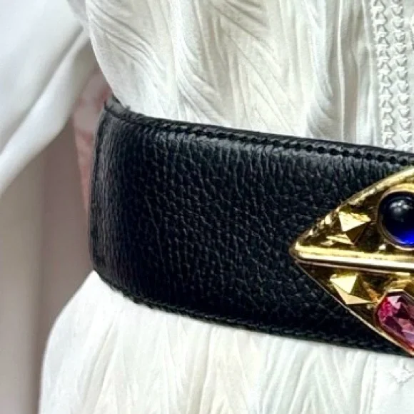 Laure de France Statement Leather Belt | Jewel Buckle | Made in France - Picture 6 of 8